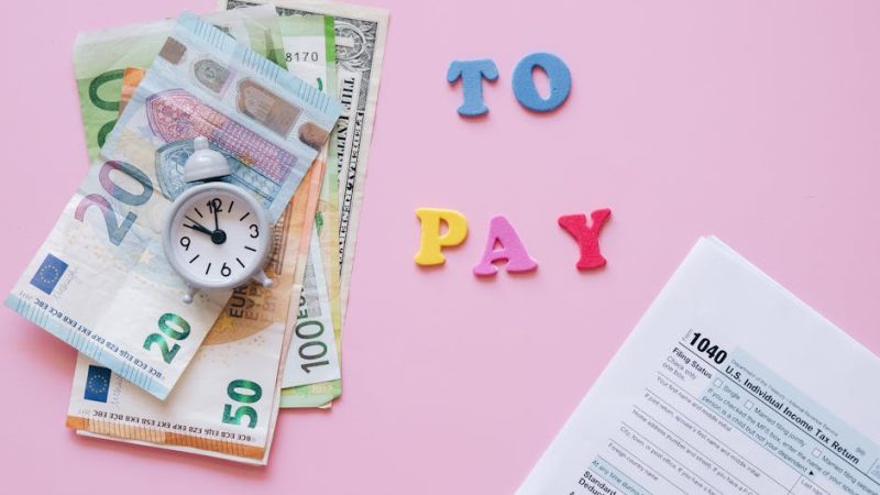 Как купить банковскую карту Visa
