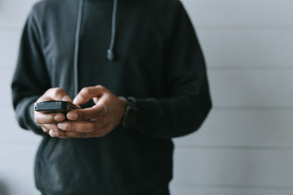 Получение банковской карты без проверки личности